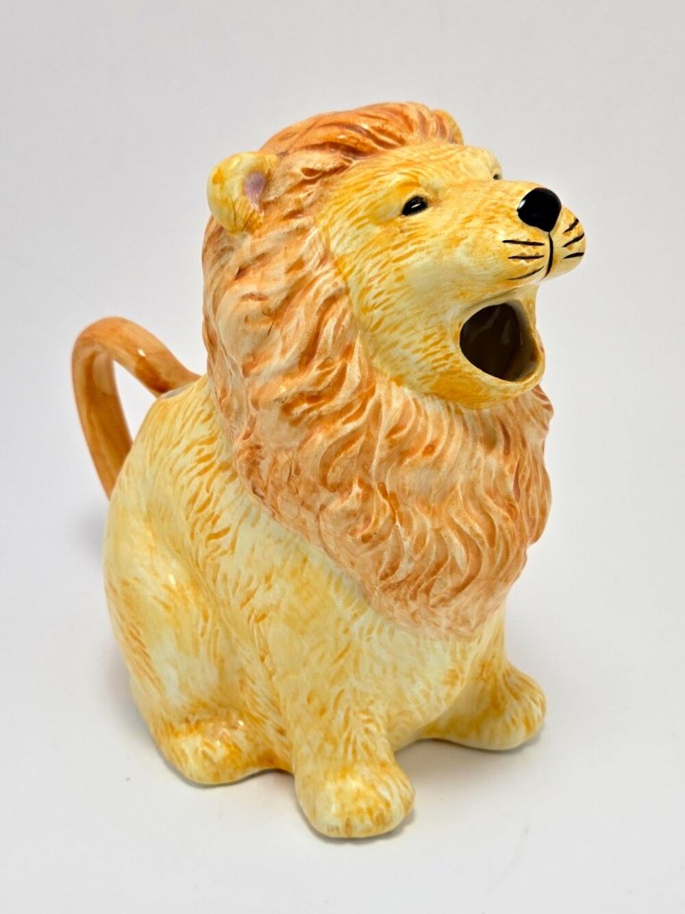 Roaring Lion Ceramic Pitcher 40 Oz.